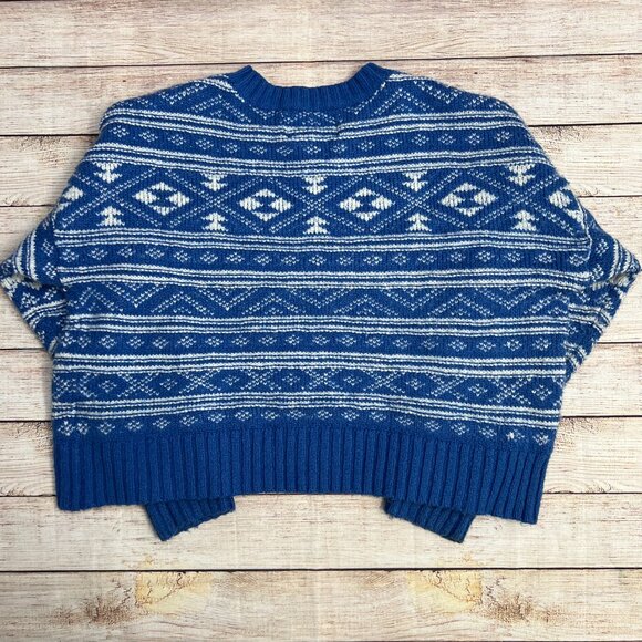 American Eagle Fair Isle Sweater Womens Large Blue White Geometric Knit Pullover - Picture 2 of 10